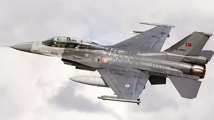 Türk F-16'ları Polonya'da Rusya nöbetinde 1 Yunan medyası: Beyaz Saray, Türkiye’ye F-16 satışına onay için kongrenin nabzını yokluyor