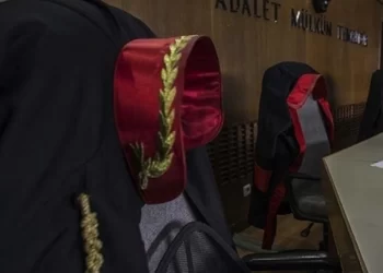 Erdoğan’ın adaylığının Anayasa’ya aykırı olduğunu savunan hakime soruşturma