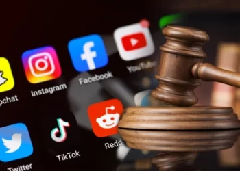 Sosyal medyada yapılan hakaretler avukatların kazancına kazanç katıyor