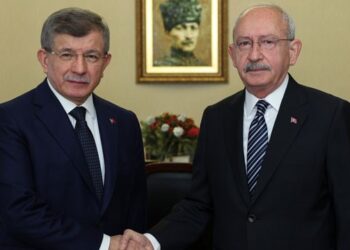 Davutoğlu: Kılıçdaroğlu ‘protokol yok’ dedi, sonra tekrar aradı ‘varmış’ dedi