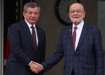 Gelecek Partisi ve Saadet Partisi grup kurma konusunda anlaştı