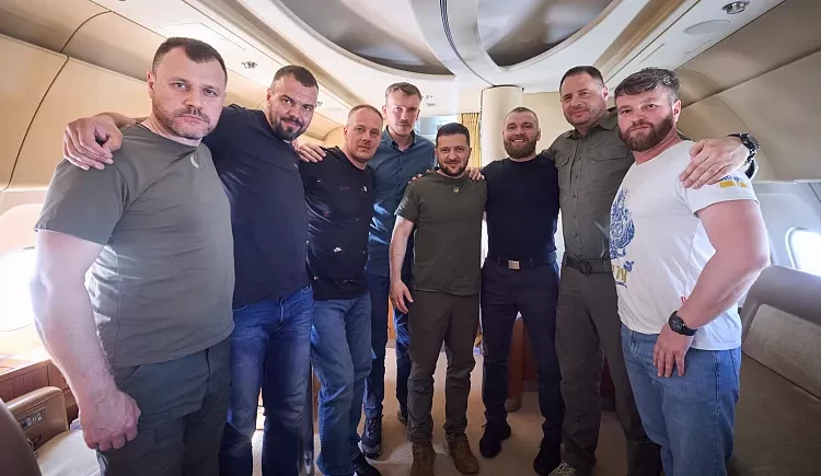 Rusya'dan Türkiye'ye "Azov komutanları" tepkisi: Anlaşmaya uymadınız 1 Rusya’dan Türkiye’ye “Azov komutanları” tepkisi: Anlaşmaya uymadınız