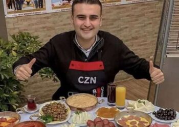 CZN Burak babasıyla davalık oldu: Dolandırıldım 9 CZN Burak babasıyla davalık oldu: Dolandırıldım