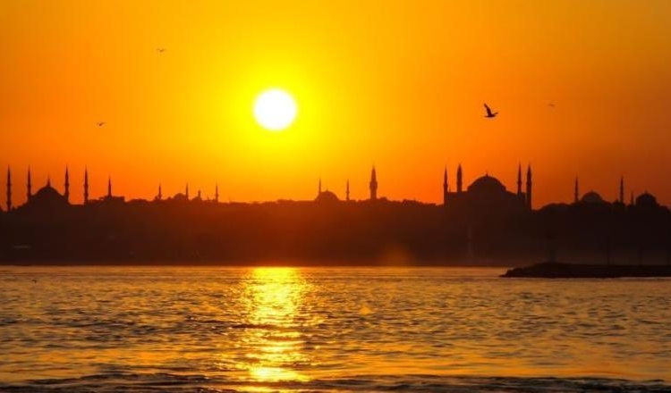 AKOM’dan İstanbul için çöl sıcağı uyarısı