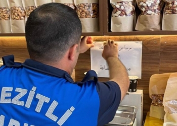 Mersin’de Arapça tabela ve afişler kaldırıldı
