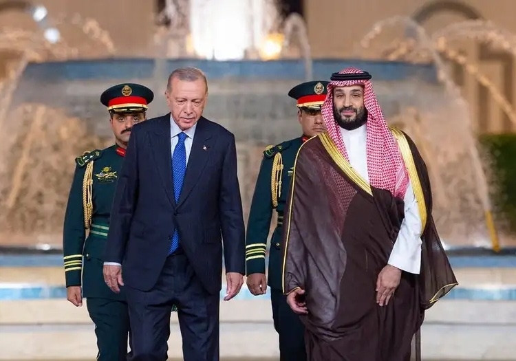 Suudi Arabistan Türkiye'den drone satın alacak 1 Suudi Arabistan Türkiye’den drone satın alacak