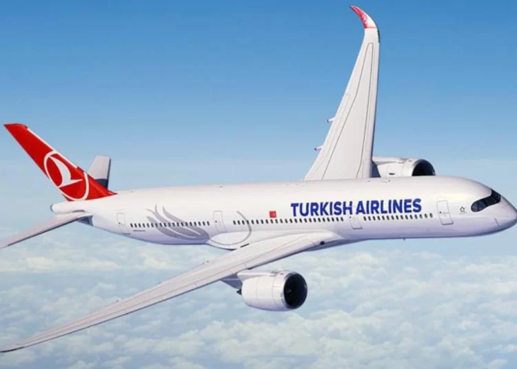THY, kokpitte ve kabinde namaz kılmak isteyenlerle ilgili kural getiriyor