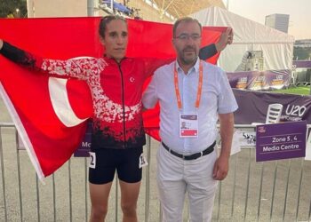 Çobanlık yaparken keşfedilmişti: Milli atlet Dilek Koçak, Avrupa şampiyonu