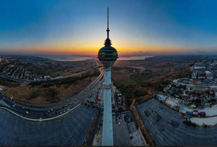 İstanbul'un 220 metre yüksekliğindeki kulesi icradan satıldı 1 İstanbul’un 220 metre yüksekliğindeki kulesi icradan satıldı