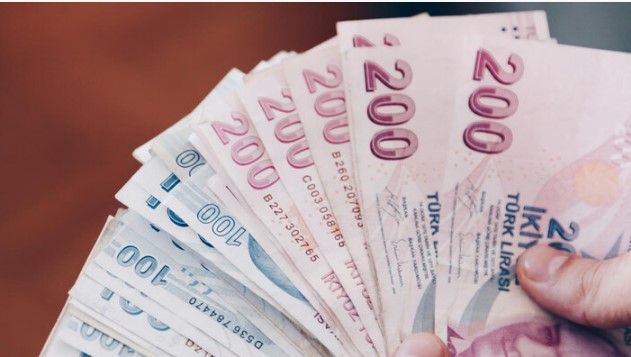İktidarın zam teklifi sonrası en düşük memur maaşı hesaplandı 1 İktidarın zam teklifi sonrası en düşük memur maaşı hesaplandı