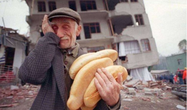 17 Ağustos depreminin üzerinden 24 yıl geçti... Uzmanlar: Depremin şakası yok 1 17 Ağustos depreminin üzerinden 24 yıl geçti… Uzmanlar: Depremin şakası yok