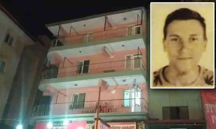 Denizli'de 24 yaşındaki genç yanında enjektör ile ölü bulundu 1 Denizli’de 24 yaşındaki genç yanında enjektör ile ölü bulundu