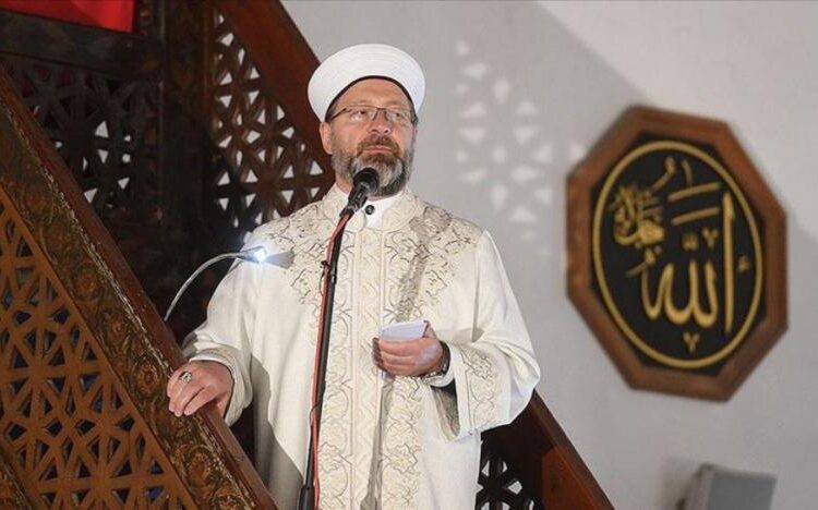 Diyanet, çalışma ve ders saatlerinin Cuma namazına göre düzenlenmesini istedi