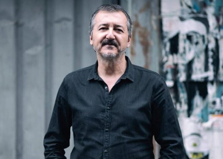AYM’den ‘Cumhurbaşkanına hakaretten’ ceza verilen sanatçı Erdal Güney için ‘hak ihlali’ kararı