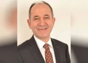 CHP’li Faruk Özdemir, aday olduğu ilçe kongresinde hayatını kaybetti