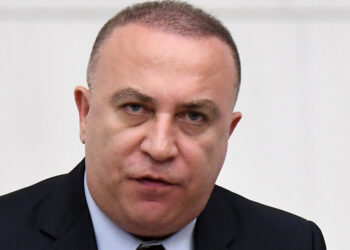 MHP’li İzzet Ulvi Yönter: Biz yıkılırsak Türkiye yıkılır