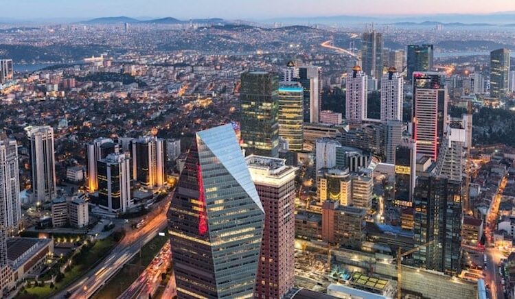 Türkiye’de en zengin yüzde 5’in serveti kalan yüzde 95’in toplamından fazla 1 Türkiye’de en zengin yüzde 5’in serveti kalan yüzde 95’in toplamından fazla