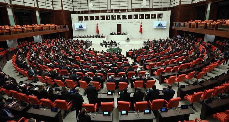 Türkiye, İsveç'in NATO'ya katılmasını onayladı 1 Seçilemeyen 310 eski vekil, peşin aldıkları 149 bin lirayı iade etmedi