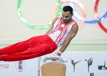Milli sporcu Ahmet Önder’den altın madalya