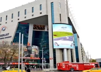 Kızılay AVM iflas etti, esnafa ihtar çekildi