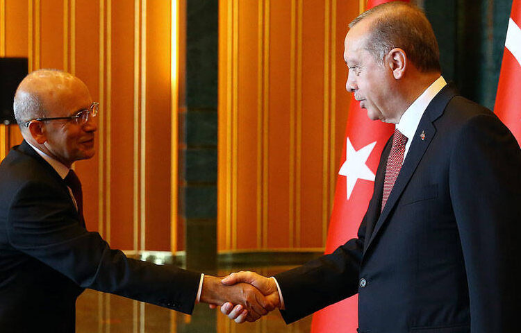 Kulis: Erdoğan, Şimşek'e 'yerel seçime kadar bana danış, sonra istediğini yap' demiş 1 Kulis: Erdoğan, Şimşek’e ‘yerel seçime kadar bana danış, sonra istediğini yap’ demiş