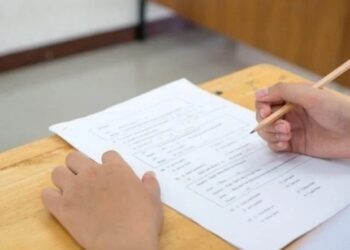 Eğitimde yeni model: Yazılı sınavlar ortak yapılacak