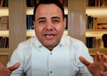 Özgür Demirtaş’tan korkutan akaryakıt fiyatı iddiası: Bastıra bastıra “Yazın kenara” dedi