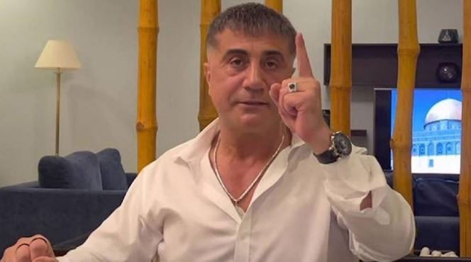 Hastaneye kaldırılan Sedat Peker ameliyat oldu 1 Hastaneye kaldırılan Sedat Peker ameliyat oldu