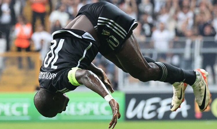 2-0’ı koruyamayan Beşiktaş, son 10 dakikada tepetaklak oldu