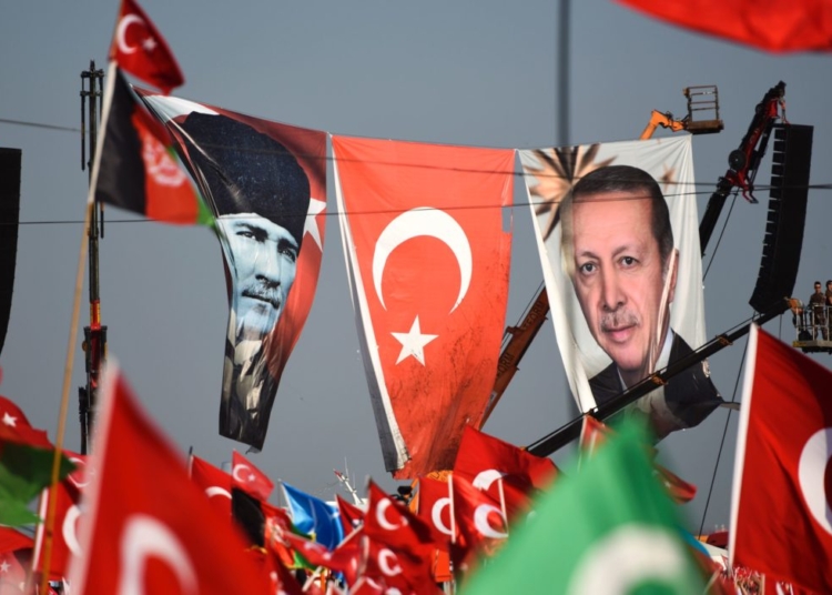 Kimler, “Atatürk ve Milli Mücadele” döneminden rahatsız? 1 Kimler, “Atatürk ve Milli Mücadele” döneminden rahatsız?
