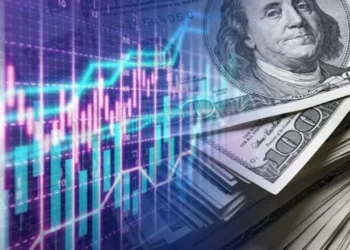 Dolar haftaya rekorla başladı