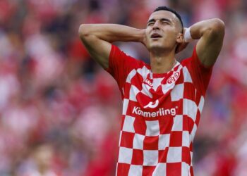 Mainz, El Ghazi’nin Filistin-İsrail paylaşımı nedeniyle sözleşmesini feshetti