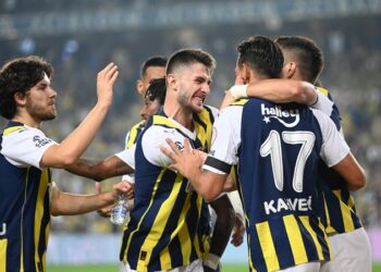 9’da 9 yaptı: Fenerbahçe’den 4 gollü galibiyet