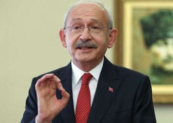 Kılıçdaroğlu, Kurtulmuş ile görüştü: Güçlendirilmiş Parlamenter Sistem çalışmasını takdim ettik