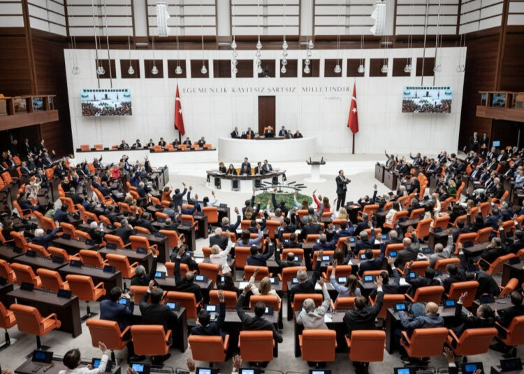 Meclis'e yeni dokunulmazlık dosyaları sevk edildi 1 Meclis’e yeni dokunulmazlık dosyaları sevk edildi
