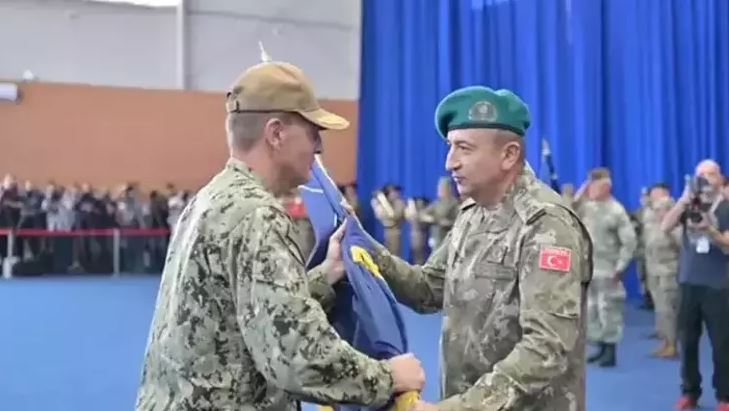 NATO'da bayrak değişimi: Komuta artık Türkiye'de 1 NATO’da bayrak değişimi: Komuta artık Türkiye’de