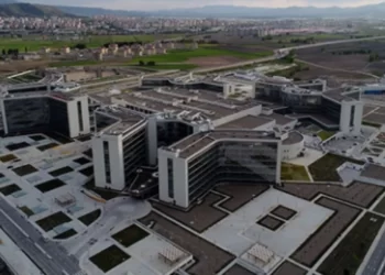 Şehir hastanelerinde açık büyüyor: 83 milyardan fazla bütçe isteniyor