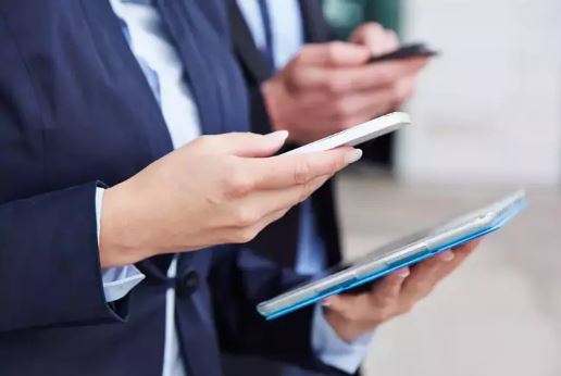 15 yaş altına sosyal medya kısıtlaması yürürlüğe girdi 1 Üniversite öğrencilerine teknolojik cihaz ve bir yıllık internet desteği kararı Resmi Gazete’de