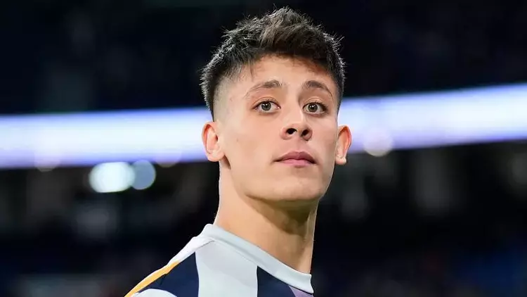 İspanyollardan Arda Güler iddiası: Keşke Fenerbahçe'de kalsaydım 1 İspanyollardan Arda Güler iddiası: Keşke Fenerbahçe’de kalsaydım
