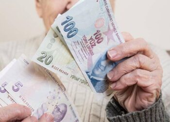 İddia: Çalışan emekliye de 5 bin TL ikramiye için düğmeye basıldı