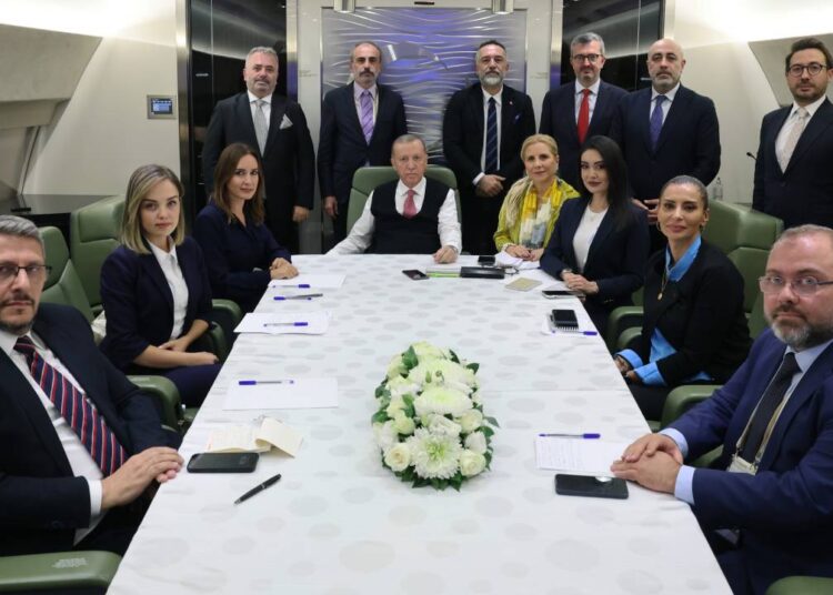 Erdoğan'dan Yargıtay’ın kararına ilişkin yorum: Yargıtay'ın yüksek mahkeme olduğunu kimse inkar edemez 1 Erdoğan’dan Yargıtay’ın kararına ilişkin yorum: Yargıtay’ın yüksek mahkeme olduğunu kimse inkar edemez