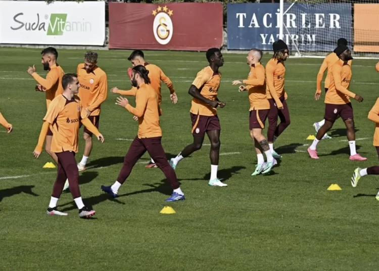 Galatasaray'ın Bayern Münih maçı kadrosu açıklandı 1 Galatasaray’ın Bayern Münih maçı kadrosu açıklandı