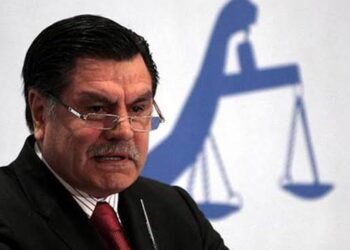 Eski AYM Başkanı Haşim Kılıç: Yargıtay haddini aştı