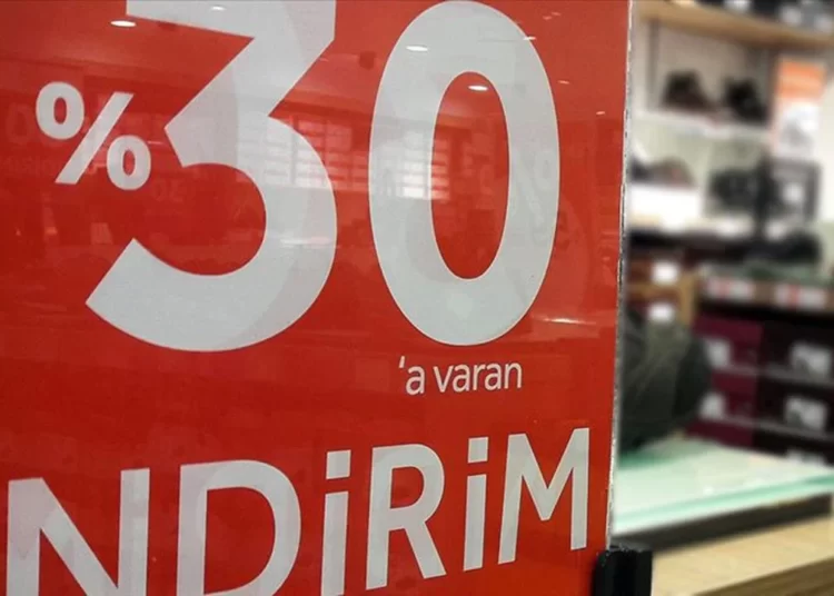 'Kasım indirimleri' aldatmacasına ceza yağdı 1 ‘Kasım indirimleri’ aldatmacasına ceza yağdı