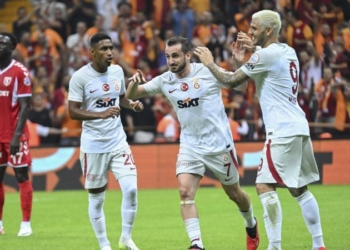 Mauro Icardi ve Kerem Aktürkoğlu golü unuttu