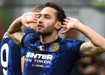 Hakan Çalhanoğlu en iyi 100 listesinde