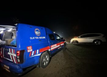 Vahşet! Eşini ve kayınbiraderini öldürdükten sonra intihar etti