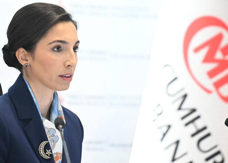 Merkez Bankası Başkanı Hafize Gaye Erkan'a ayda 35 bin TL kira parası ödeniyormuş 1 Merkez Bankası Başkanı Hafize Gaye Erkan’a ayda 35 bin TL kira parası ödeniyormuş
