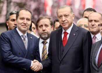 İddia: Yeniden Refah Partisi, AKP'den İGDAŞ ve Kent Lokantaları'nı istedi 6 İddia: Yeniden Refah Partisi, AKP’den İGDAŞ ve Kent Lokantaları’nı istedi