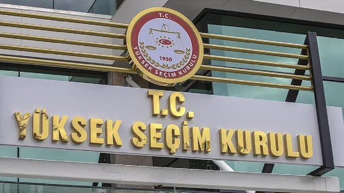 YSK, CHP'nin 22'nci olağanüstü kurultayına ilişkin iptal başvurusunu değerlendirecek 1 Yüksek Seçim Kurulu, KHK’li adayı kabul etmeyecek